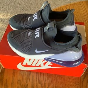 Nike Air 270, Girls Size 7